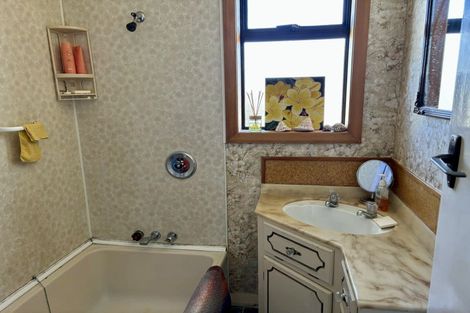 Photo of property in 245 Pine Hill Road, Dalmore, Dunedin, 9010