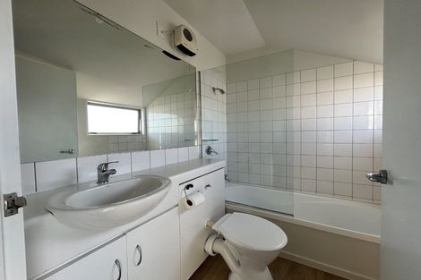 Photo of property in 1/22 Heywood Terrace, Richmond, Christchurch, 8013