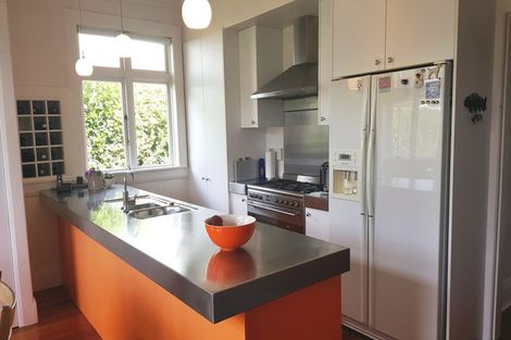 Photo of property in 8 Rangiora Street, Woburn, Lower Hutt, 5010