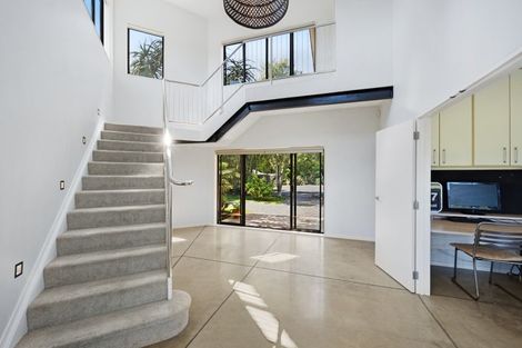 Photo of property in 69 Clevedon Kawakawa Road, Clevedon, Papakura, 2585