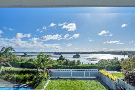 Photo of property in 13 Milano Boulevard, Karaka, Papakura, 2113
