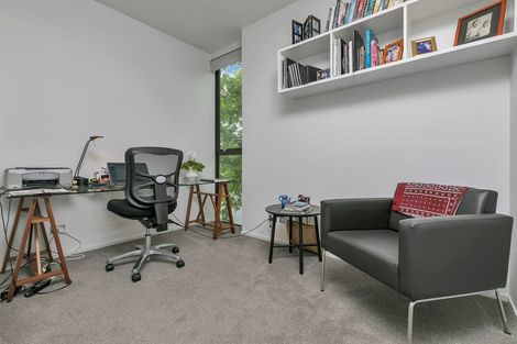 Photo of property in 2/105 Jervois Road, Herne Bay, Auckland, 1011