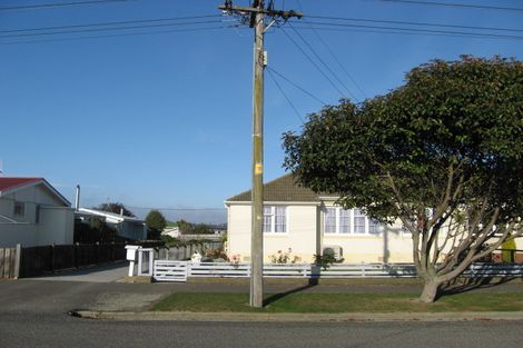 Photo of property in 17 Witham Street, Oamaru North, Oamaru, 9400