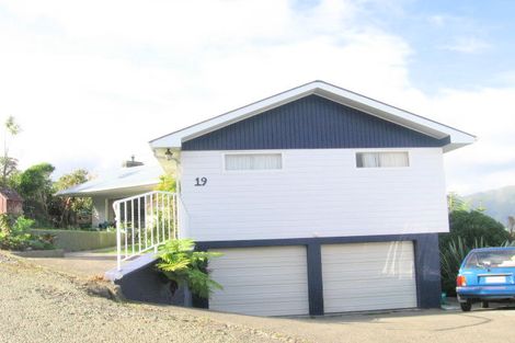 Photo of property in 19 Vista Grove, Kelson, Lower Hutt, 5010
