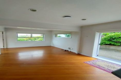 Photo of property in 34 Glenfern Road, Mellons Bay, Auckland, 2014