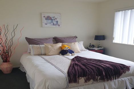 Photo of property in 11/15 O'sullivan Place, Waiuku, 2123