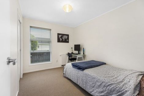 Photo of property in 18 Delhi Crescent, Khandallah, Wellington, 6035