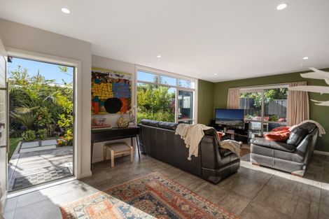 Photo of property in 35 Waione Avenue, Athenree, Waihi Beach, 3177