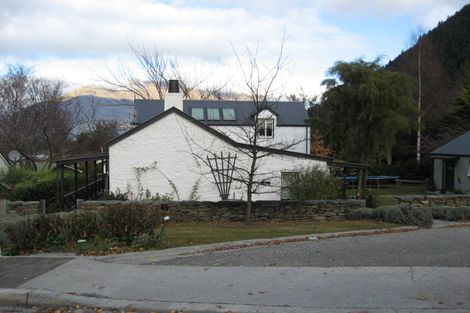 Photo of property in 20 Bowen Street, Queenstown, 9300