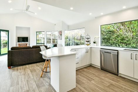 Photo of property in 41 Wairere Road, The Gardens, Auckland, 2105