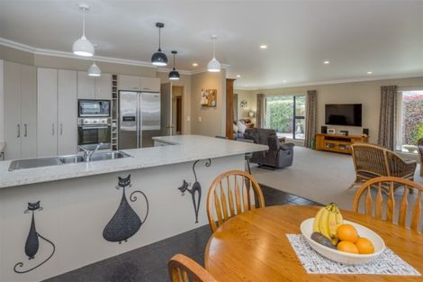 Photo of property in 10 Burnfield Way, Levin, 5510