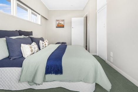 Photo of property in 18 Mcnicol Street, Fairfield, Hamilton, 3214