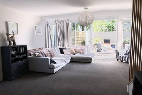 Photo of property in 3 Hackthorne Road, Cashmere, Christchurch, 8022