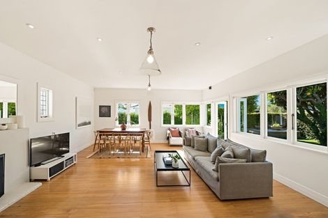 Photo of property in 3 Palmer Crescent, Mission Bay, Auckland, 1071