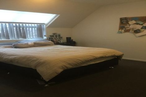 Photo of property in 70b Elizabeth Street, Riccarton, Christchurch, 8041