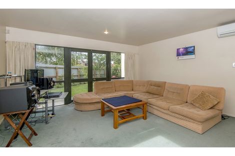 Photo of property in 4/2 Leamington Street, Addington, Christchurch, 8024