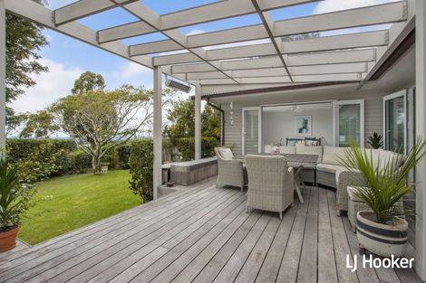 Photo of property in 21 The Crescent, Waihi Beach, 3611