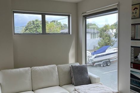 Photo of property in 3/38 Ferry Street, Seatoun, Wellington, 6022