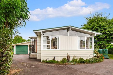 Photo of property in 17 Greenock Road, Ranui, Auckland, 0612