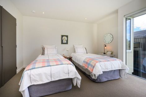 Photo of property in 17 Oram Drive, Turitea, Palmerston North, 4472