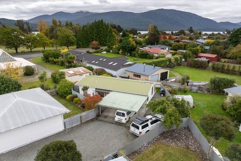 Photo of property in 13 Miro Street, Te Anau, 9600
