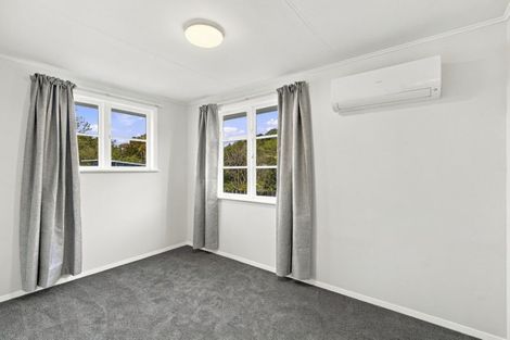 Photo of property in 61 Parsons Street, Frankleigh Park, New Plymouth, 4310