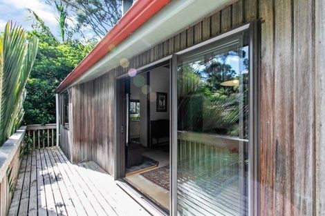 Photo of property in 189 Manuka Road, Bayview, Auckland, 0629