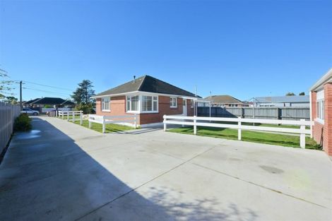 Photo of property in 14 Bournemouth Crescent, Aranui, Christchurch, 8061