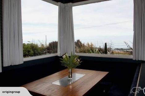 Photo of property in 1 Magdala Street, Kakanui, Oamaru, 9495