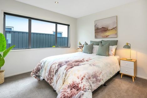 Photo of property in 71 Hine Street, New Plymouth, 4310