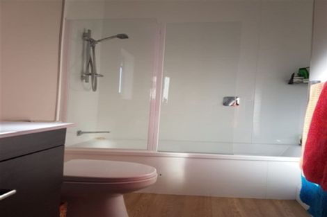 Photo of property in 27 Somerfield Street, Somerfield, Christchurch, 8024