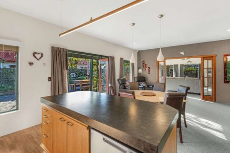 Photo of property in 1 Strachan Way, Highbury, Palmerston North, 4412