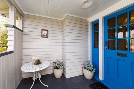 Photo of property in 41 Beresford Street, Takaro, Palmerston North, 4410