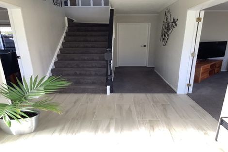 Photo of property in 14b Nikau Grove, Woburn, Lower Hutt, 5010