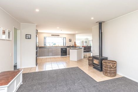 Photo of property in 73 Western Line, Brunswick, Whanganui, 4571