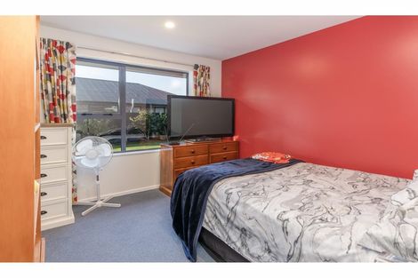 Photo of property in 15 Greenmeadow Gardens, Belfast, Christchurch, 8051