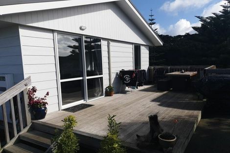 Photo of property in 8 Kawau Lane, Mangawhai Heads, Mangawhai, 0505