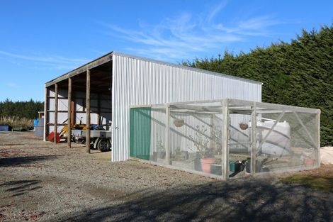 Photo of property in 30 Lucks Road, Waimate, 7980