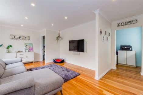 Photo of property in 18 Wharemauku Road, Raumati Beach, Paraparaumu, 5032