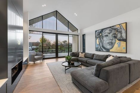 Photo of property in 27 Idris Road, Fendalton, Christchurch, 8052