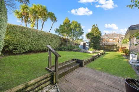 Photo of property in 15 Glucina Avenue, West Harbour, Auckland, 0618