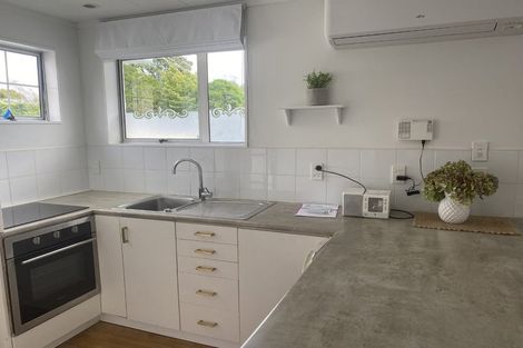 Photo of property in 96b Rimu Road, Raumati Beach, Paraparaumu, 5032