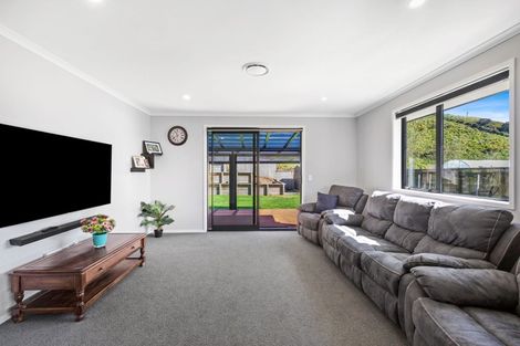 Photo of property in 63 Magnolia Drive, Westown, New Plymouth, 4310