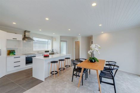 Photo of property in 33 Fairford Street, Bishopdale, Christchurch, 8053