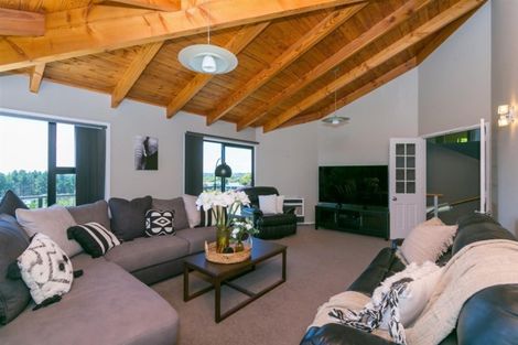 Photo of property in 23d Veale Road, Frankleigh Park, New Plymouth, 4310