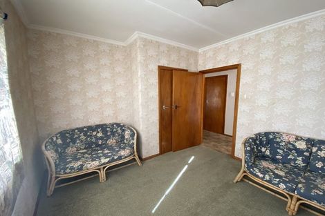 Photo of property in 4 Tongariro Street, Castlecliff, Whanganui, 4501