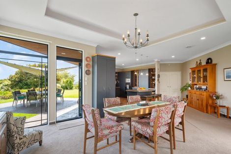 Photo of property in 95 Waikite Road, Welcome Bay, Tauranga, 3175