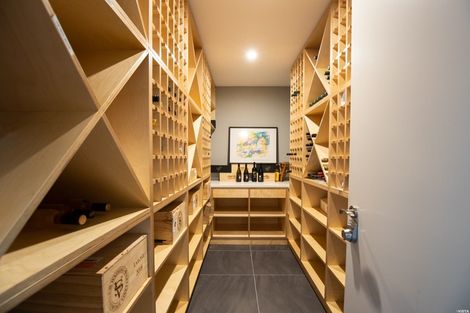 Photo of property in 21 Sunhaven Cove, Cromwell, 9310