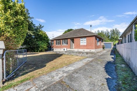 Photo of property in 16 Exmouth Street, Waverley, Invercargill, 9810