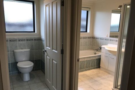 Photo of property in 60 Matarangi Road, East Tamaki, Auckland, 2013